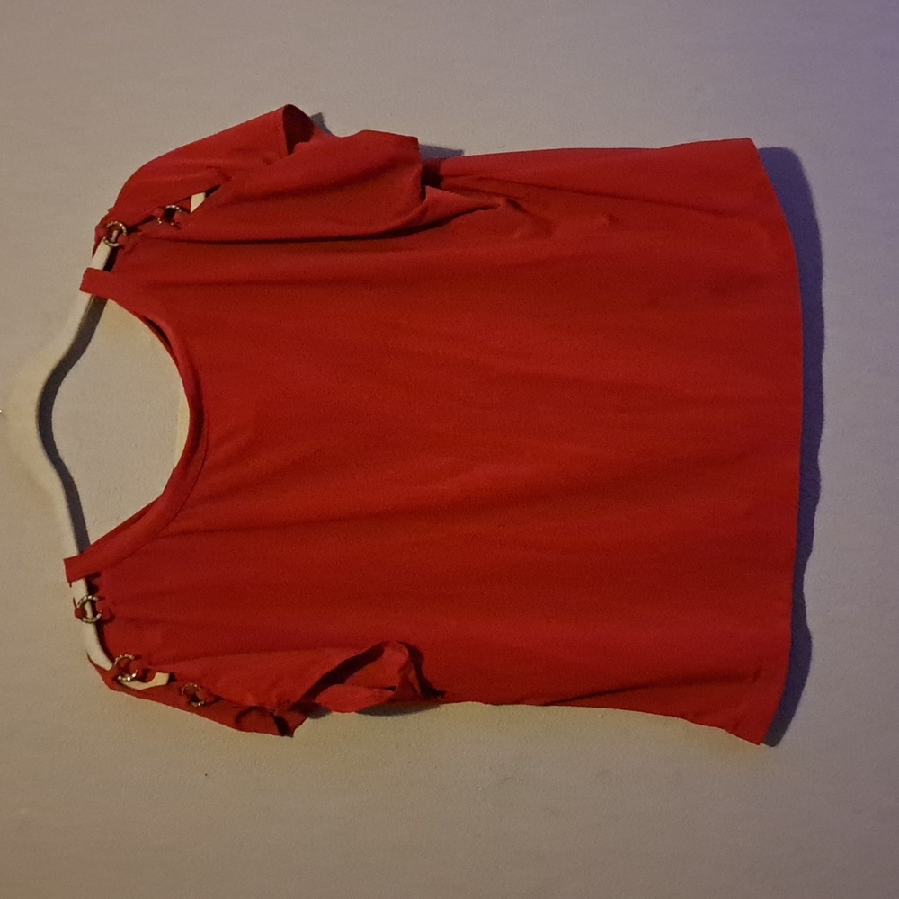 Red shirt